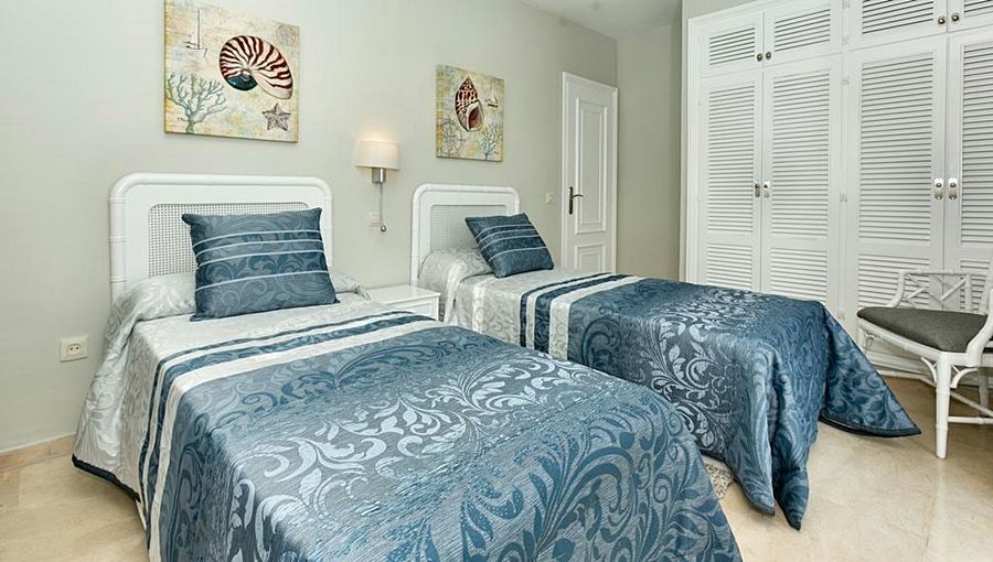 Ona Club Bena Vista Hotell Estepona Exteriör bild
