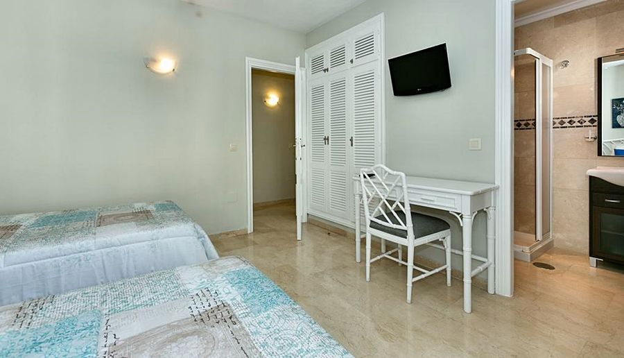 Ona Club Bena Vista Hotell Estepona Exteriör bild