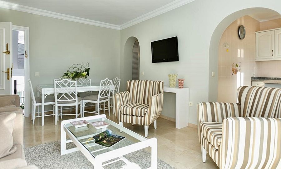 Ona Club Bena Vista Hotell Estepona Exteriör bild