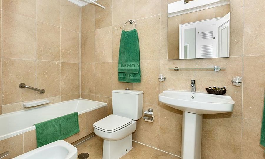 Ona Club Bena Vista Hotell Estepona Exteriör bild